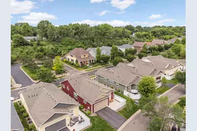 15590 Duck Trail Lane, Apple Valley, MN 55124 - Photo 5