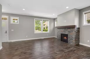 15590 Duck Trail Ln, Apple Valley, MN 55124 - Photo 7