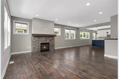 15590 Duck Trail Lane, Apple Valley, MN 55124 - Photo 5