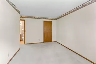 1289 Bridle Path Ct, White Bear Lake, MN 55110 - Photo 19