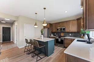 15029 Ardmullivan Ln, Rosemount, MN 55068 - Photo 5