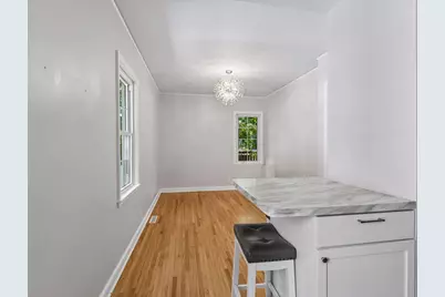 3240 Hampshire Avenue S, Saint Louis Park, MN 55426 - Photo 7