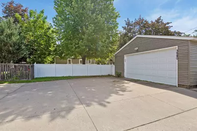 3240 Hampshire Avenue S, Saint Louis Park, MN 55426 - Photo 23