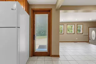 645 Rice Lk St, Owatonna, MN 55060 - Photo 15
