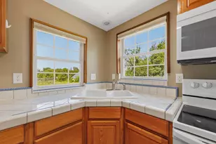 645 Rice Lk St, Owatonna, MN 55060 - Photo 9