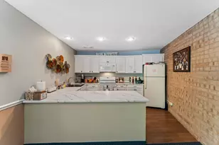 5627 Green Cir Dr, Minnetonka, MN 55343 - Photo 29