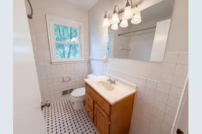 1587 Hudson Road, Saint Paul, MN 55106 - Photo 9