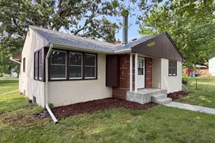 1587 Hudson Rd, Saint Paul, MN 55106 - Photo 15