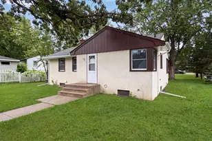 1587 Hudson Rd, Saint Paul, MN 55106 - Photo 5
