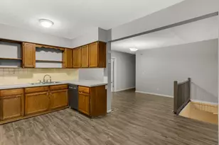 305 Lawson Ave E, Saint Paul, MN 55130 - Photo 5