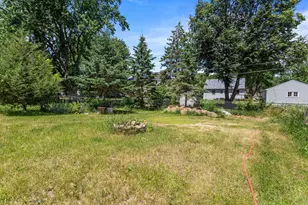 527 Emil Ave, Shoreview, MN 55126 - Photo 29