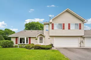 3654 Gershwin Ln N, Oakdale, MN 55128 - Photo 1