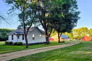 1760 110th Ave, Pipestone, MN 56164 - Photo 1