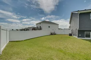 4514 13th St S, Moorhead, MN 56560 - Photo 41
