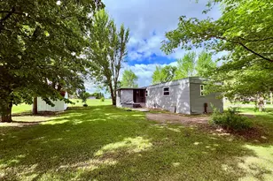 210 3rd Ave SW, Baudette, MN 56623 - Photo 3