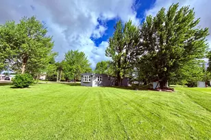 210 3rd Ave SW, Baudette, MN 56623 - Photo 5