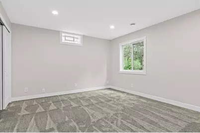 2593 Germain Street N, Maplewood, MN 55109 - Photo 13