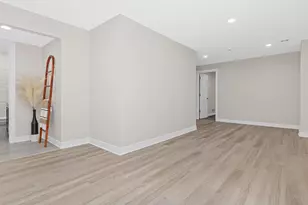 2593 Germain St N, Maplewood, MN 55109 - Photo 17