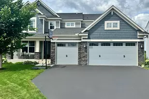 1562 Edgebrook Ln, Carver, MN 55315 - Photo 1