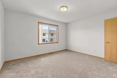 4244 Jarmann Lane, Shakopee, MN 55379 - Photo 31
