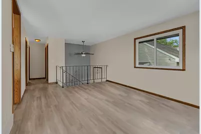 414 19 1/2 Avenue N, Saint Cloud, MN 56303 - Photo 9