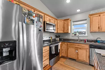 1008 Mulberry Avenue NE, Montgomery, MN 56069 - Photo 11