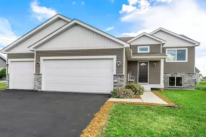 1008 Mulberry Avenue NE, Montgomery, MN 56069 - Photo 5