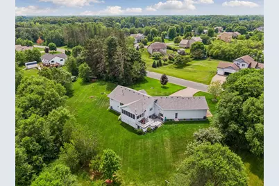 17007 Vickers Street NE, Ham Lake, MN 55304 - Photo 3