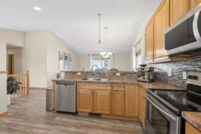 3951 Landings Drive, Saint Bonifacius, MN 55375 - Photo 11
