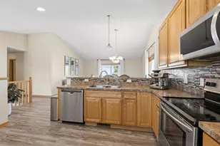 3951 Landings Dr, Saint Bonifacius, MN 55375 - Photo 11