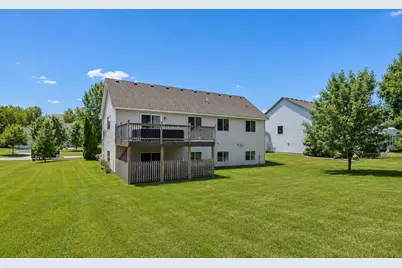 3951 Landings Drive, Saint Bonifacius, MN 55375 - Photo 35