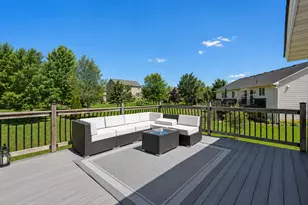 3951 Landings Dr, Saint Bonifacius, MN 55375 - Photo 37