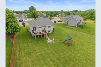 814 Brady Lane, New Richmond, WI 54017 - Photo 37