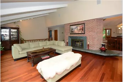 1 Raccoon Road, North Oaks, MN 55127 - Photo 9