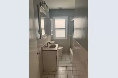 966 Hawthorne Avenue E, Saint Paul, MN 55106 - Photo 5