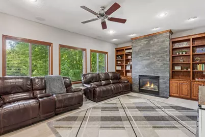 10531 Golden Eagle Trail, Woodbury, MN 55129 - Photo 9
