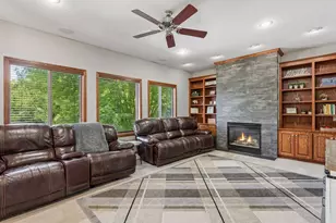 10531 Golden Eagle Trail, Woodbury, MN 55129 - Photo 9