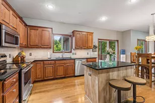 10531 Golden Eagle Trail, Woodbury, MN 55129 - Photo 7