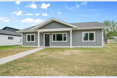 623 7th Avenue NW, Grand Rapids, MN 55744 - Photo 1