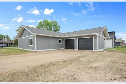 623 7th Avenue NW, Grand Rapids, MN 55744 - Photo 17