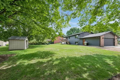 7862 Polaris Lane N, Maple Grove, MN 55311 - Photo 33