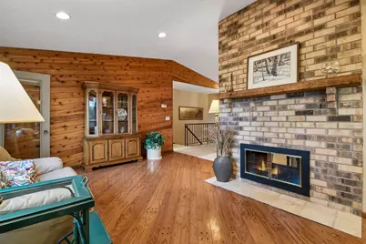 7474 Saratoga Drive, Chanhassen, MN 55317 - Photo 7