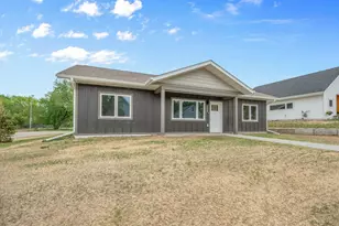 705 7th Ave NW, Grand Rapids, MN 55744 - Photo 21