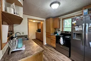 1002 SE 4th St, Grand Rapids, MN 55744 - Photo 9