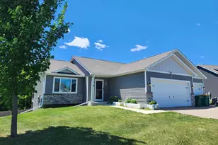 917 Mulberry Ave NE, Montgomery, MN 56069 - Photo 1