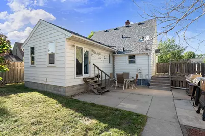 807 11th Avenue NW, Austin, MN 55912 - Photo 17