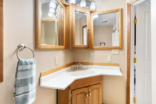 807 11th Ave NW, Austin, MN 55912 - Photo 5