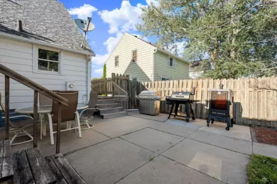 807 11th Avenue NW, Austin, MN 55912 - Photo 21