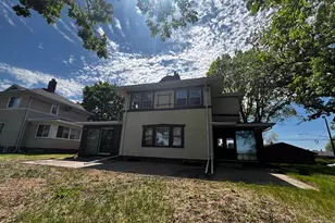 3940 Lake Curve Ave N, Robbinsdale, MN 55422 - Photo 3