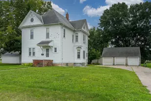 216 Cleveland Ave W, Winnebago, MN 56098 - Photo 1